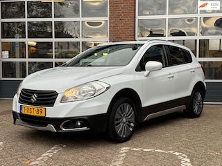 Suzuki S-Cross SX4 1.6 Exclusive, Navi, PDC, Panodak, cruise, 17 inch LM