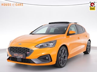 Ford Focus ST-3 2.3 280pk PERFORMANCE PACK |dealer onderhouden|panoramadak|launch control|sper diff|B&O|elek. stoelen|adaptive cruise control|parkeercamera|Apple Carplay|winterpack|