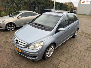 Mercedes-Benz B-klasse 200 AUTOMAAT INRUIL KOOPJE EXPORT PRIJS