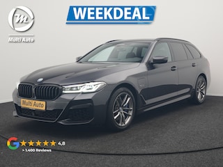 BMW 5-serie Touring 520e M Sport Plug In Hybrid 204pk Dealer O.H PHEV | Trekhaak af Fabriek | Adaptive Cruise | Alcantara Sportstoelen Verwarmd | Camera | Navi Pro | Sfeerverlichting | Apple Carplay |