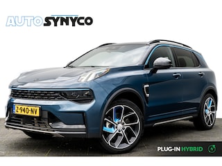 Lynk & Co 01 1.5 Plug-in Hybrid 262 Pk I Modeljaar 2023 I Panoramadak I 75 km Elektrisch I 360 Camera I Infinity Audio I Full Map Navi I Carplay I 20 inch. LMV l 1e eigenaar