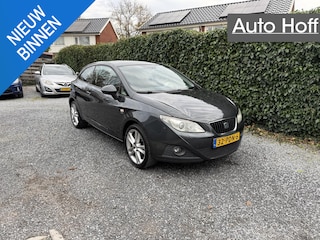 Seat Ibiza SC 1.2 TSI Sport Automaat | Xenon | Autom. Airco | Cruise Control | LMV | Elekt. Ramen | Sportstoelen | PDC | Privacy Glass | Nieuwe APK!
