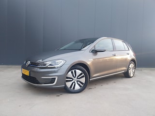 Volkswagen Golf 100 KW E-DITION WARMTEPOMP ADAPT CRUISE CAMERA LED NAVI ECC