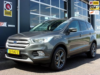 Ford Kuga 1.5/121 pk Titanium Full Options