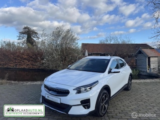 Kia XCeed 1.6 GDi PHEV | Groot scherm | Stoelverwarming