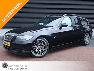 BMW 3-serie Touring 325i | Clima | Cruise | Multimedia/Navi | Leder | PDC |