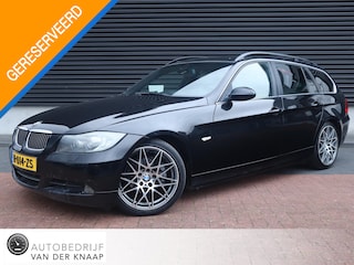 BMW 3-serie Touring 325i | Clima | Cruise | Multimedia/Navi | Leder | PDC |
