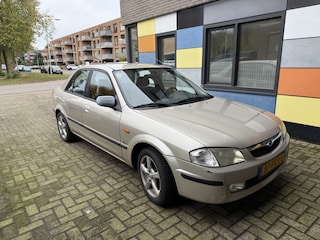 Mazda 323 1.5i LS
