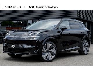 Lynk & Co 08 345PK More | 200km Hybride | Stoelmassage, Verwarming en Ventilatie | Panoramadak | Matrix LED | Harman Kardon | 360° Camera | Getint glas | Bestuurdersstoel met geheugen | Sfeerverlichting | Apple Carplay, Dodehoekassistent | Adaptive Cruise Contol