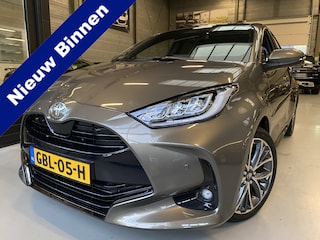 Toyota Yaris 1.5 Hybrid 130 Executive Head up display, Navi, Panorama, JBL Audio