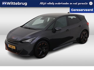 Cupra Born Performance One 62 kWh / Navigatie / Parkeersensoren V+A / App connect / Camera / Lichtmetaal 19 inch /