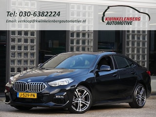 BMW 218i M-SPORT/ PANORAMADAK/ SCHAALSTOELEN/ PARKING PACK