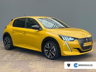 Peugeot 208 1.2 PureTech GT Camera | Parkeersensoren Rondom | 17" Lichtmetaal | Digitaal Dashboard | Carplay | LED | Cruise | Achteruitrijcamera | Airco (automatisch) | Cruise control