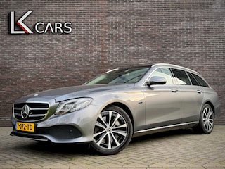 Mercedes-Benz E-klasse 300 DE / ESTATE / TREKHAAK / ACC / LED / LUCHTVERING