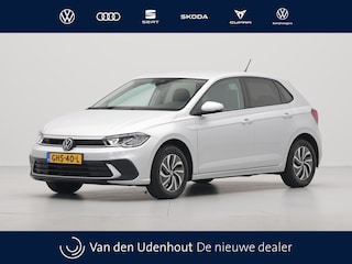 Volkswagen Polo 1.0 TSI 95pk Life Edition Navi via App Acc Pdc Camera Privacy glas Argon