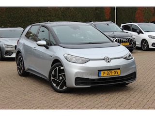Volkswagen ID.3 Pure 45 kWh / CarPlay / Parkeerhulp V+A / 18'' / Stuur+Stoelverwarming / DAB / ACC / Warmtepomp