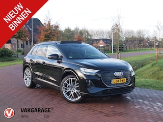 Audi Q4 40 Launch edition S Competition 77 kWh | 2X S-Line | Panoramadak | Camera | Sonos |