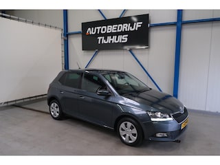 Skoda Fabia 1.0 TSI Ambition - Airco, Cruise, PDC, Trekhaak.