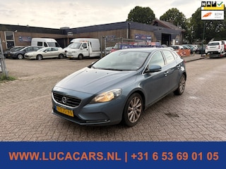 Volvo V40 1.6 T2 Momentum
