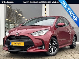 Toyota Yaris 1.5 VVT-i First Edition | Apple Carplay/Android auto | Trekhaak afneembaar | Navigatie |100% onderhouden |