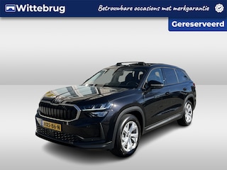 Skoda Kodiaq 1.5 TSI MHEV Business Edition 7p. / AUTOMAAT/ GARANTIE TM 07-2029/ PANO/ 7-PERSOONS/ TREKHAAK/ CAMERA/ PARK. SENSOREN/ KEYLESS/ LED/  ADAPT. CRUISE/ APP-CONNECT/ NAVI/ DIVERSE RIJHULPSYSTEMEN/ CLIMA/ DAB/ LMV