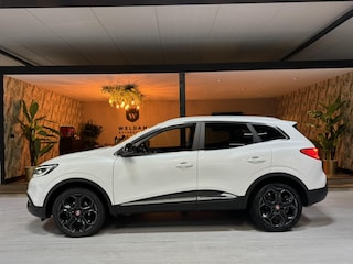 Renault Kadjar 1.6 TCe Bose Garantie Elek. Trekhaak Blindspot Elek. Stoel StoelVW Leder Camera Cruise Navi Clima Led PDC Rijklaar