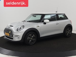 Mini Mini Electric Basic 33 kWh | Origineel NL | Carplay | Full LED | Navigatie | Digital Cockpit | Climate control | Cruise control | Bluetooth