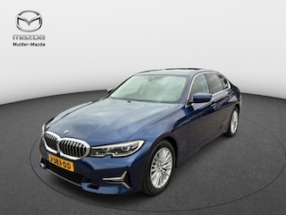 BMW 318i High Executive Edition Aut [ Park assist Camera Safetypack