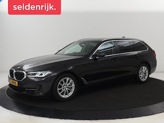 BMW 520i Business Edition Plus | Nappaleder | Stoelverwarming | Carplay | Laserlicht | Navigatie | Live Cockpit | Parkeerhulp | Climate control | Comfortstoelen | Cruise control | Bluetooth