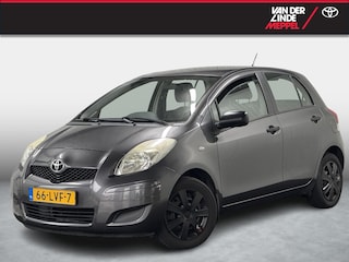 Toyota Yaris 1.3 VVTi Comfort RCD 5DRS NL Dealer onderhouden