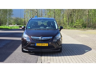 Opel Zafira Tourer 1.4 Design Edition, 5 Deurs, Trekhaak, Navi, LM Velgen