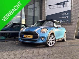 Mini Cabrio 1.5 Cooper*A/C*CRUISE*NAVI*LM*