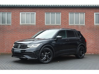 Volkswagen Tiguan 2.0 TDI R-Line Business+ | Carplay | trekhaak | Automaat |