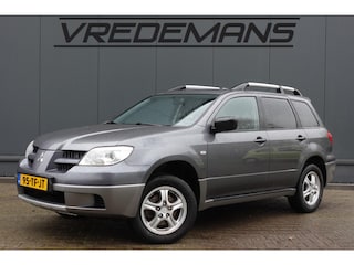 Mitsubishi Outlander Sport 2.0 Invite+