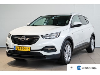 Opel Grandland X 1.2 Turbo 130PK Business + | Climate Controle | Camera | Navigatie | Comfort Stoelen | Apple Carplay & Android Auto | Lichtmetalen velgen |