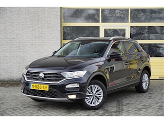 Volkswagen T-Roc 1.5 TSI 150PK! Automaat Style BJ2021 Lmv 16" | Led | Pdc | Navi | App-Connect | Climate control | Cruise control | Extra getint glas