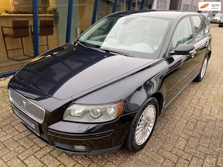 Volvo V50 2.4 Summum Automaat LEER / NAVI / PDC