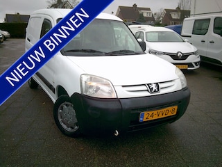 Peugeot Partner 170C 1.6 HDI 500kg VOORZIEN VAN ZIJSCHUIFDEUR+TREKAAK!!!!