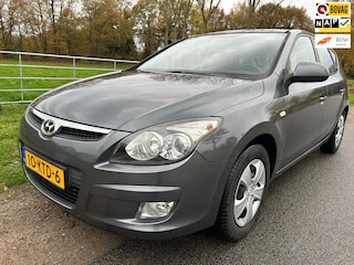 Hyundai i30 1.6i Dynamic dealer onderh. 1ste eigenaar
