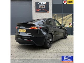 Tesla Model Y Performance + MMX PACK