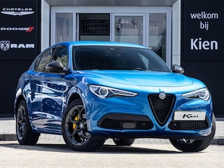 Alfa Romeo Stelvio 2.0 T AWD Veloce | Adap. Cruise Control | Sportstoelen | Schakelflippers | 20" velgen | Stoel- en stuurverwarming
