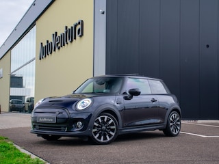 Mini Mini Electric Yours 33 kWh l Schuif-/kantel dak l Head-Up l Camera l Harman Kardon l