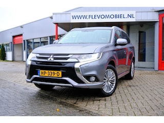 Mitsubishi Outlander 2.0 PHEV Executive Edition Aut. Navi|Leder-Alcantara|Cam|LMV
