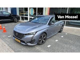 Peugeot 308 1.2 PureTech GT | NAVI | Camera | Alcantara bekleding | verwarmbare voorstoelen | 18* Lichtmetalen velgen |
