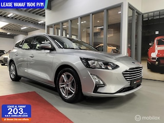 Ford Focus Wagon 1.0 125 pk EcoBoost Stoelverw. CarPlay navi Velgen Cruise