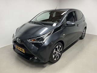 Toyota Aygo 1.0 VVT-i x-joy Automaat Camera Apple Carplay DAB