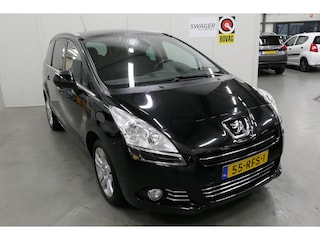 Peugeot 5008 1.6 THP 16V 155pk 7p Automaat. Blue Lease Executive(Trekhaak)