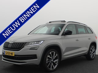 Skoda Kodiaq 2.0 TSI 4x4 Sportline Business TREKHAAK / PANORAMADAK / FULL LED / CAMERA / CANTON / KEYLESS / STOELVERW / SFEER / NL-AUTO / 1STE EIG