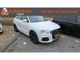 Audi Q3 2.0TFSI 220PK, quattro, S-line, Trekhaak, Panoramadak, Bose, Keyless, Navigatie,
