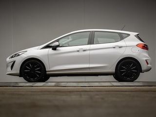 Ford Fiesta 1.1 Sport (APPLE CARPLAY,NAVI,LED,PDC,LANE ASSIST,DAB,BLUETOOTH,SPORTSTOELEN,LM VELGEN,NIEUWE APK,NETTE STAAT)